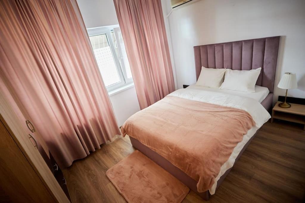Queen Apartment Athenee Βουκουρέστι Εξωτερικό φωτογραφία